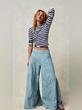 We The Free Dawn On Me Wide-Leg Jeans, Size M